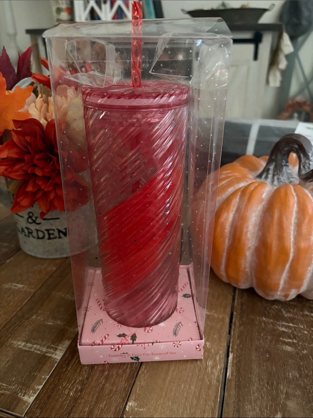 Kohl's Red Swirl Spiral Tumbler with Straw